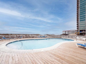 Roomy loft condo on the sugar sands of Orange Beach with mulitple pools
